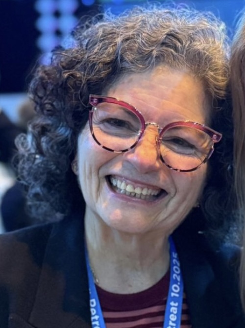Maria Teresa Medal - Foundation for Intentional Community